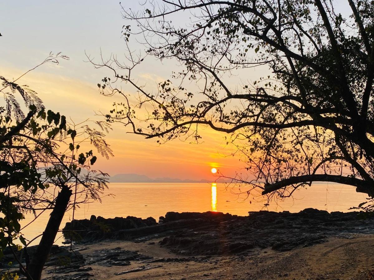 Koh Mook Sea View Bungalow エクステリア 写真